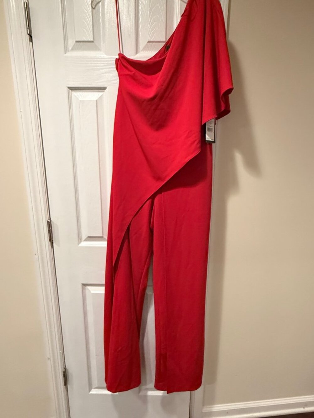 Adrianna Papell Red One Shoulder Jumpsuit Size 6 NWT